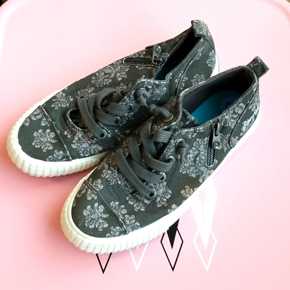 BLOWFISH Mod Floral Slip On Sneaker 6.5 Grey - Picture 1 of 9